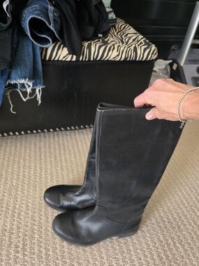 Classic Tall Leather Riding Boots - Black